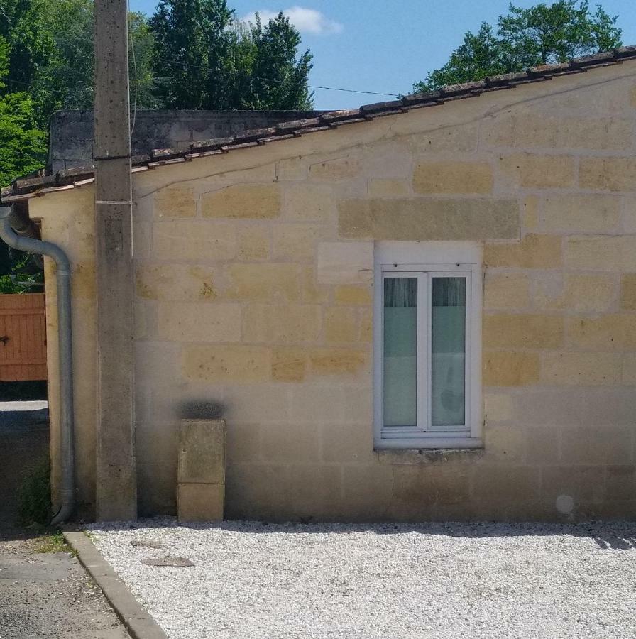 Studio Cosy Au Calme Apartment Libourne Bagian luar foto
